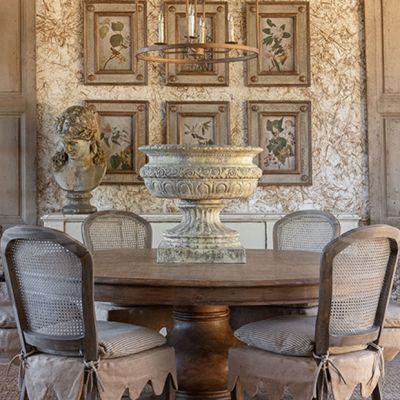 Aged Classic Grand Hotel Urn