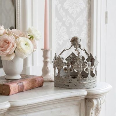 Aged Metal Royal Crown