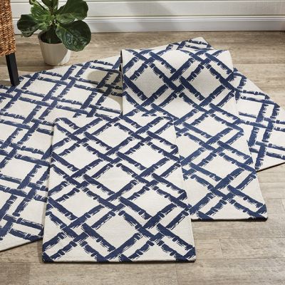 Bamboo Trellis Print Accent Rug