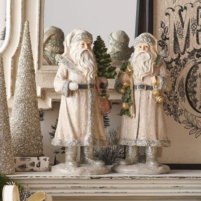 Old World Santa Set of 2