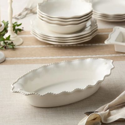 Beaded Edge Scalloped Stoneware Oval Baker
