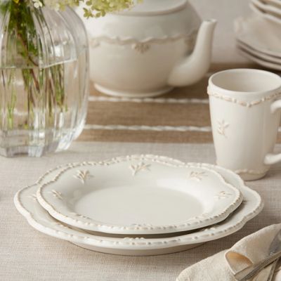 Beaded Edge Scalloped Stoneware Salad Plate