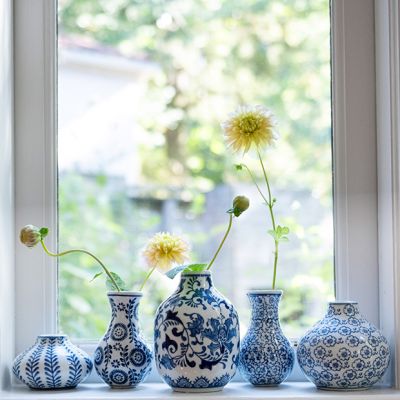 Beautiful Blues Patterned Stoneware Vase Collection