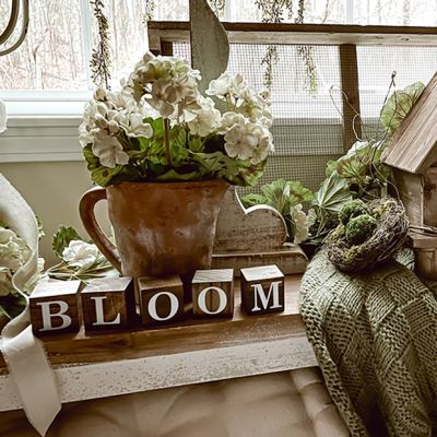 BLOOM Word Block Decor