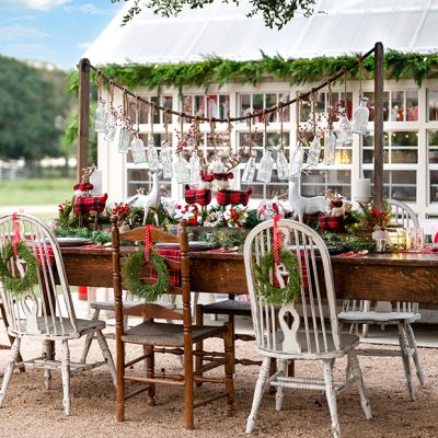 Bottle Garland Vase On Wooden Centerpiece