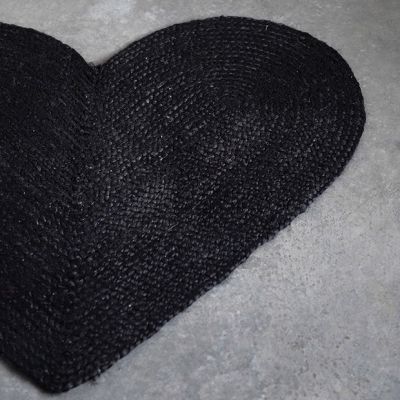 Braided Jute Heart Accent Rug