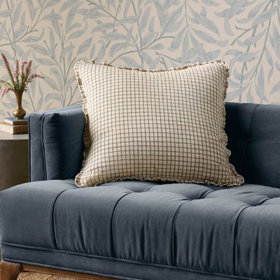 Chris Loves Julia x Loloi Dinah Collection Pillow Cover 22x22