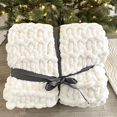 Chunky Knit Cozy Chenille Throw Blanket