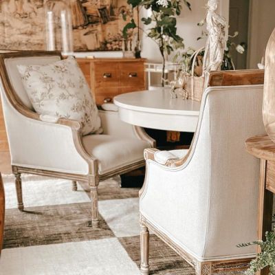 Classic Elegance Arm Chair With Lumbar Cushion