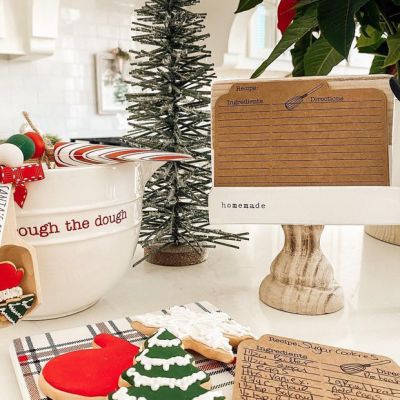 Classic Farmhouse Recipe Stand With Cards