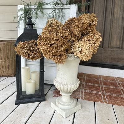 Classic Home and Garden Urn