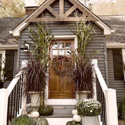 Classic Home and Garden Urn