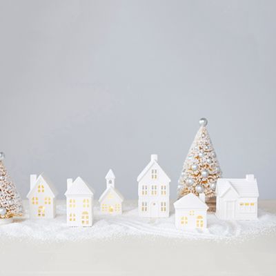 Classic Lighted Stoneware House Set of 6