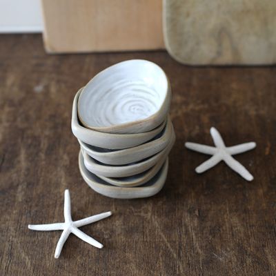 Coastal Classics Stoneware Shell Dish