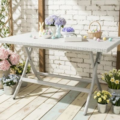 Cottage Chic Folding Rattan Table