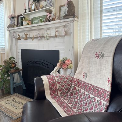 Cottage Country Charm Floral Throw Blanket