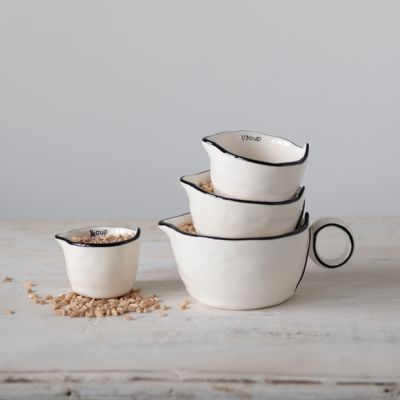 Country Classic Stoneware Measuring Cups Set of 4
