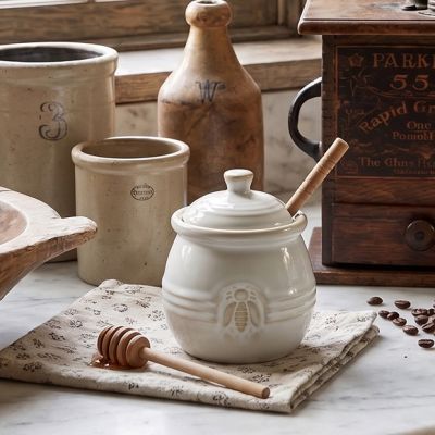 Country Hive Honey Pot with Dipper