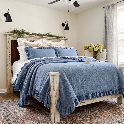 Country Manor Ruffled Stonewashed Quilt Set