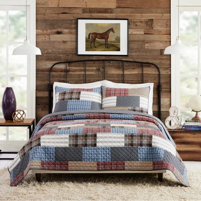 Cozy Cabin Patchwork Quilt and Shams Set