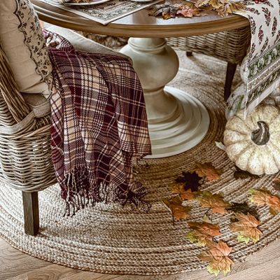 Creamy Cottage Round Jute Area Rug with Pad