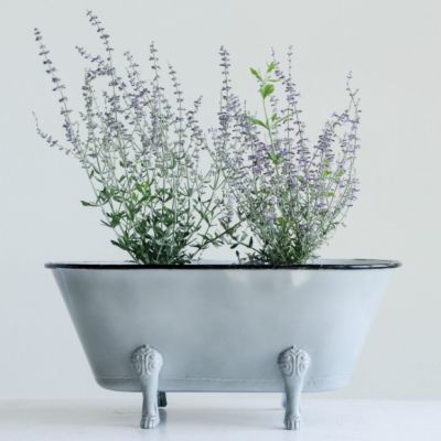 Decorative Metal Clawfoot Tub Planter