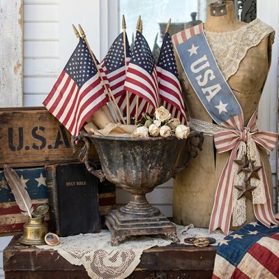 Decorative Metal Trophy Urn Planter