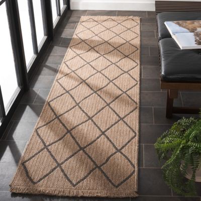Diamond Retreat Natural/Black Area Rug