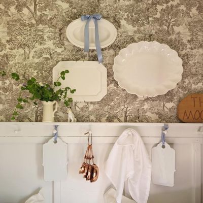 Elegant Stoneware Platter Set of 3