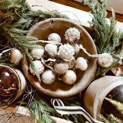Embossed Glass Ornament Garland