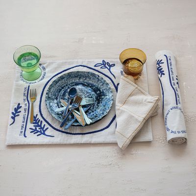 Embroidered Tablescape and Saying Placemat