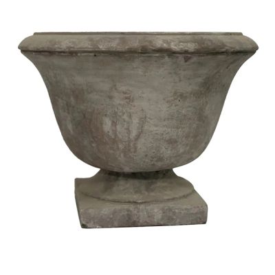 English Garden Pedestal Urn