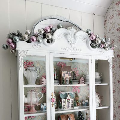Eye Candy Ornament Garland