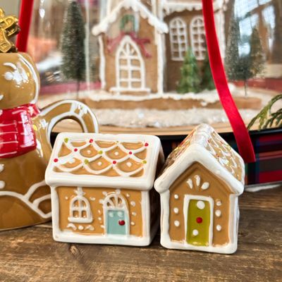 Festive Gingerbread Serveware Collection Salt and Pepper Shaker Set