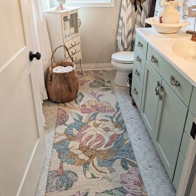Fresh Blooms Ivory/Pink Area Rug