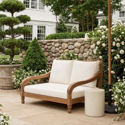 Garden Estate Acacia Lounger