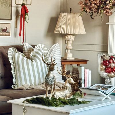 Gold Deer with Wreath Set of 2