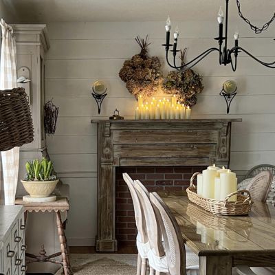 Grand Decorative Mantel