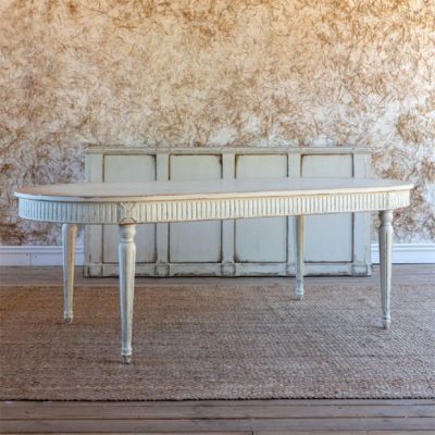 Grand French Distressed White Oval Dining Table