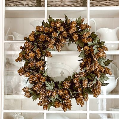 Green Hops Decorative Wreath