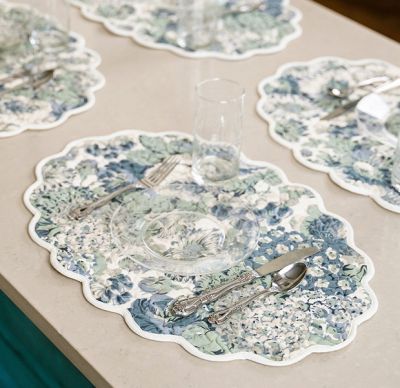 Heirloom Harvest Scalloped Placemats Set of 4