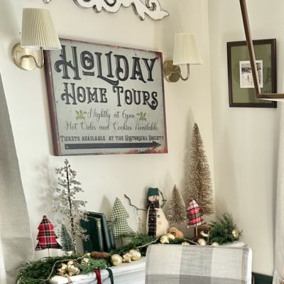 Holiday Home Tours Canvas Wall Art