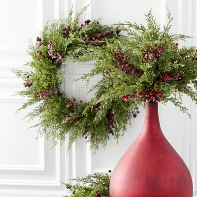 Iced Berry Large Cypress Wreath
