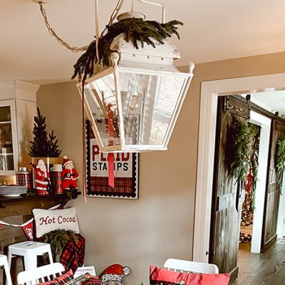 Metal Lantern Style Light