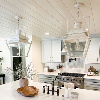 Metal Lantern Style Light