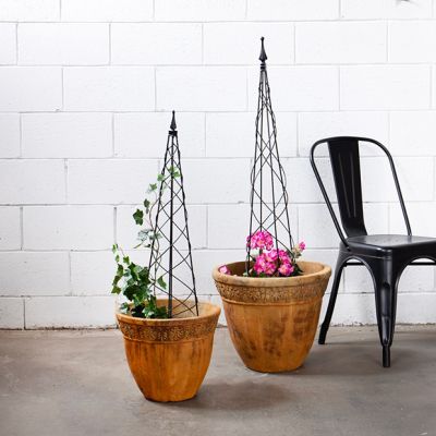 Metal Spiral Garden Topiary 35.5 Inch