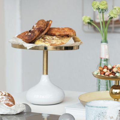 Modern Elegance Pedestal Riser