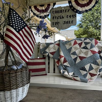 Modern Heirloom Americana Quilt Set