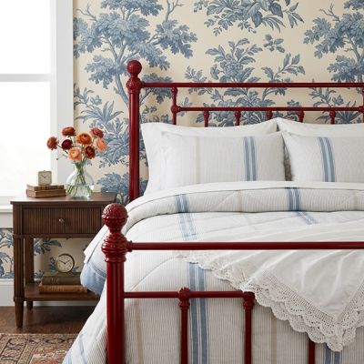 Modern Stripe Cotton Comforter and Shams Set