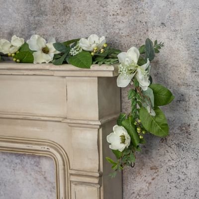 Natural Accents Magnolia and Berry Garland